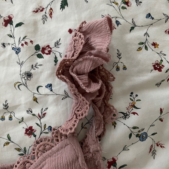 Lace Accent Cami - Picture 3 of 3